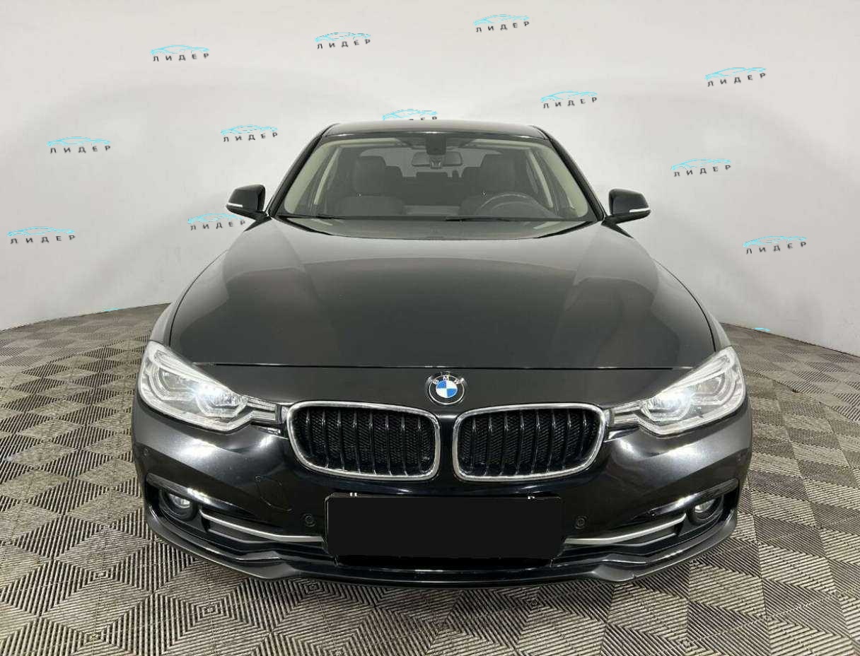 Б/У БМВ 3 серии 2016 года. Фото: #1