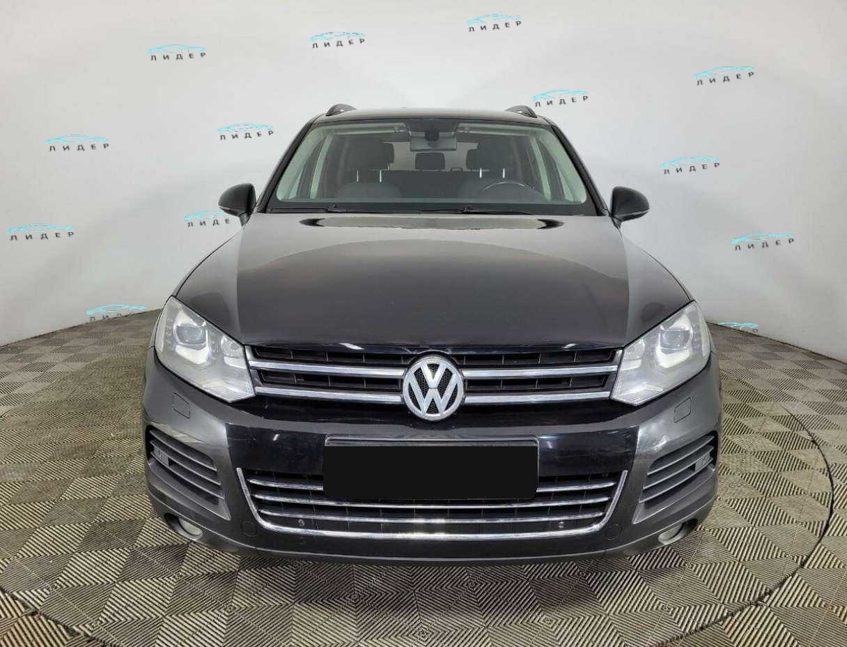 Б/У Фольксваген Туарег 2012 года. Фото: #1