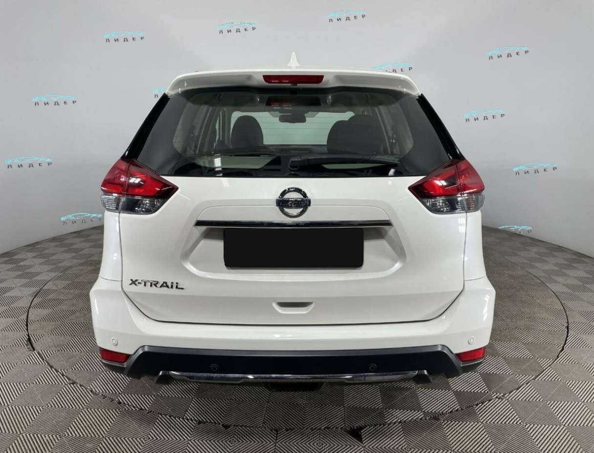 Б/У Ниссан Икс-Трейл 2020 года. Фото: #2