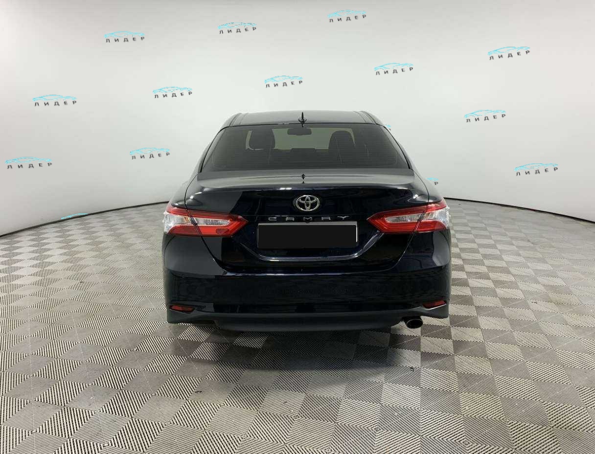 Б/У Тойота Камри 2019 года. Фото: #5