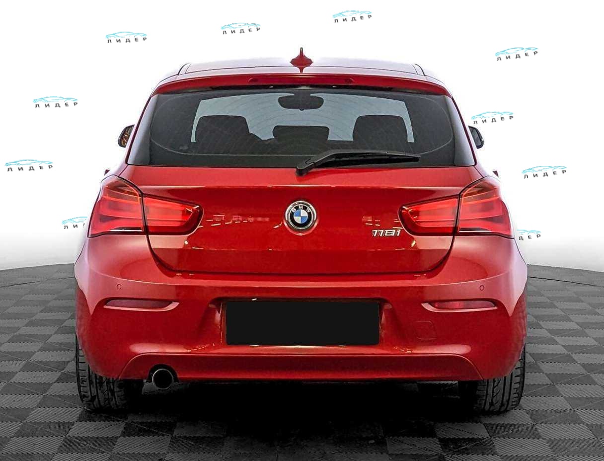 Б/У БМВ 1 серии 2017 года. Фото: #5