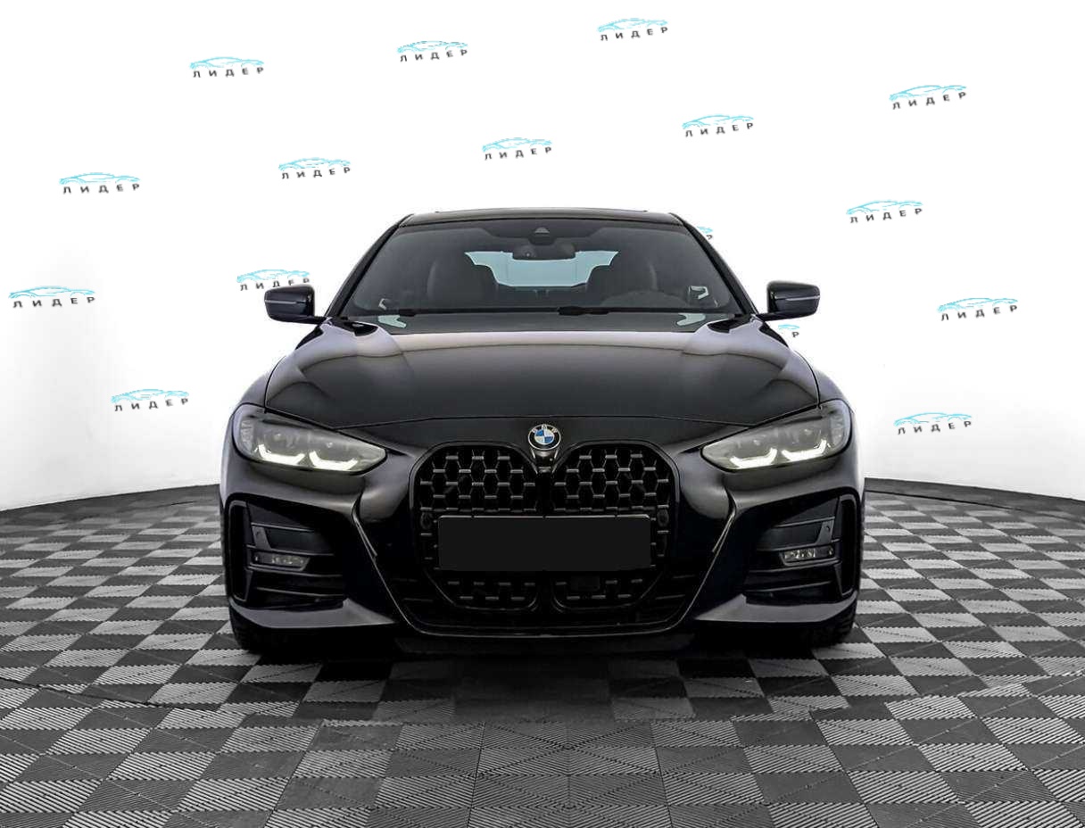 Б/У БМВ 4 серии 2021 года. Фото: #1