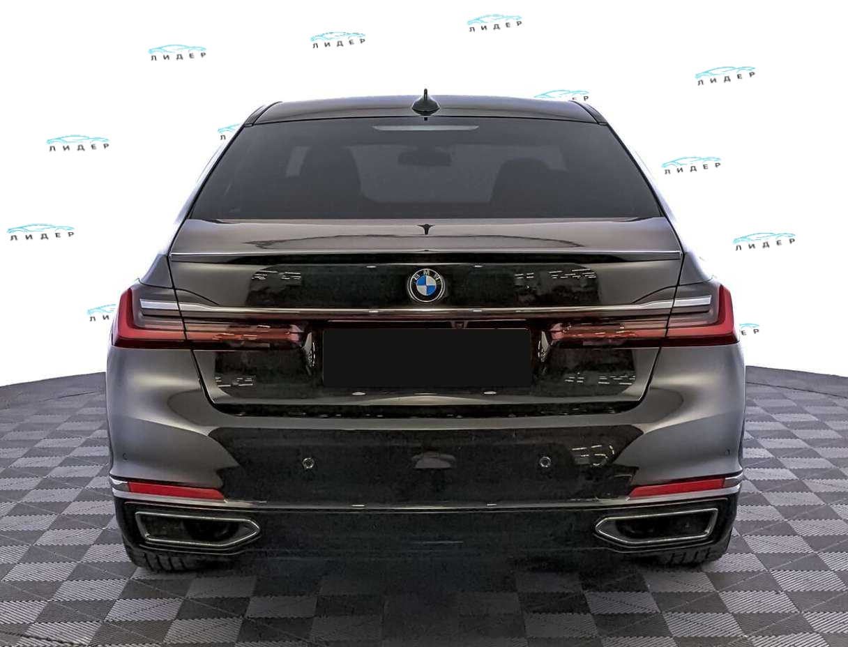 Б/У БМВ 7 серии 2019 года. Фото: #5
