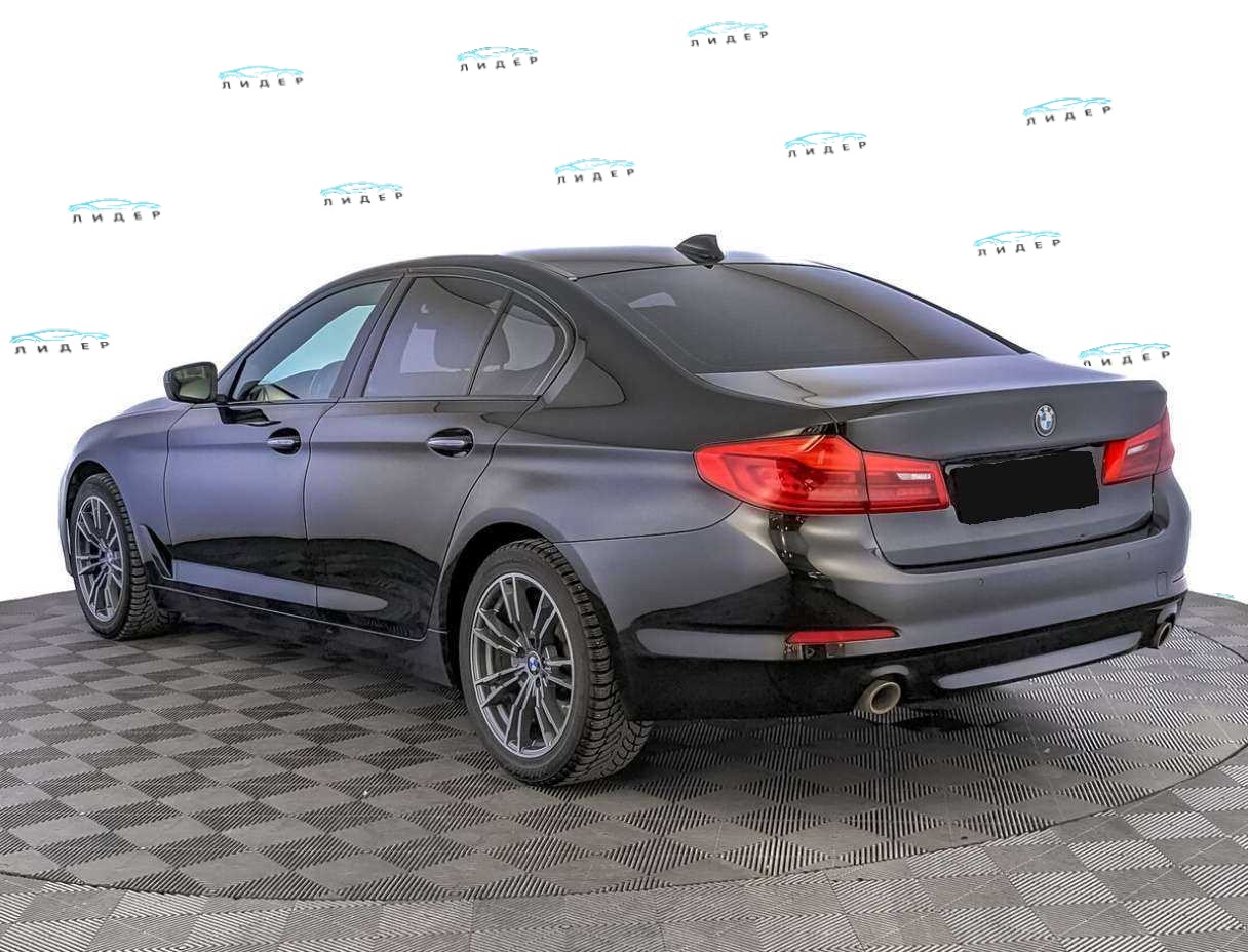 Б/У БМВ 5 серии 2017 года. Фото: #6