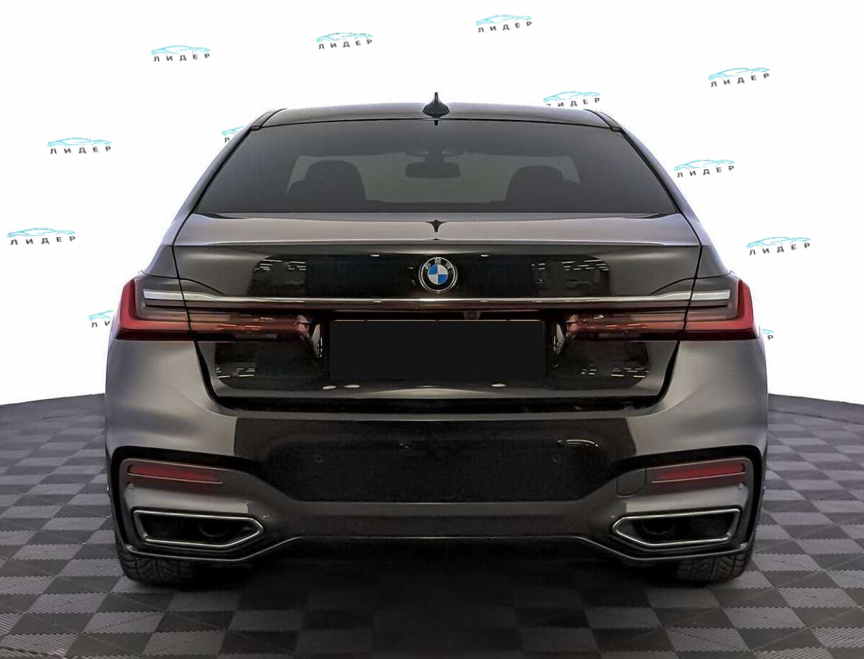 Б/У БМВ 7 серии 2020 года. Фото: #5