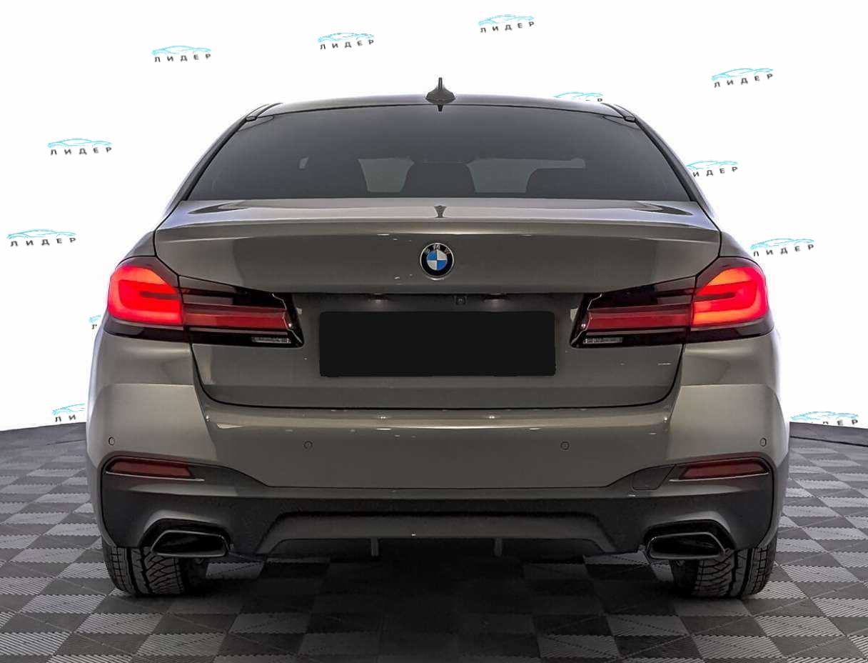 Б/У БМВ 5 серии 2021 года. Фото: #5