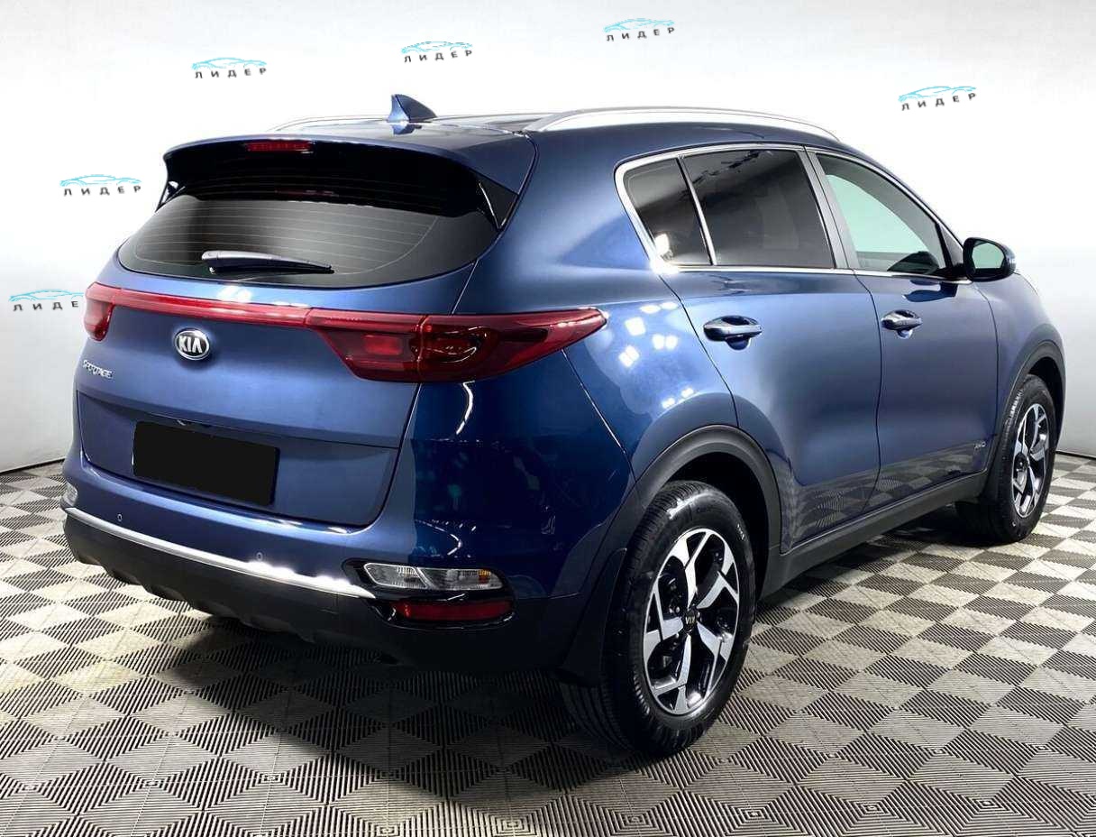 Б/У Киа Спортейдж 2021 года. Фото: #3