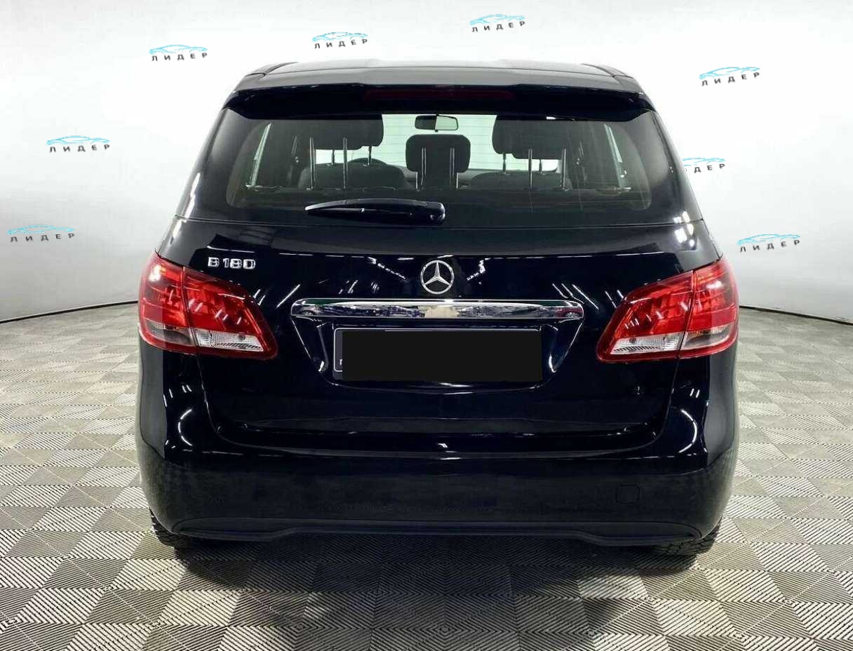 Б/У Мерседес-Бенц Б-Класс 2015 года. Фото: #5