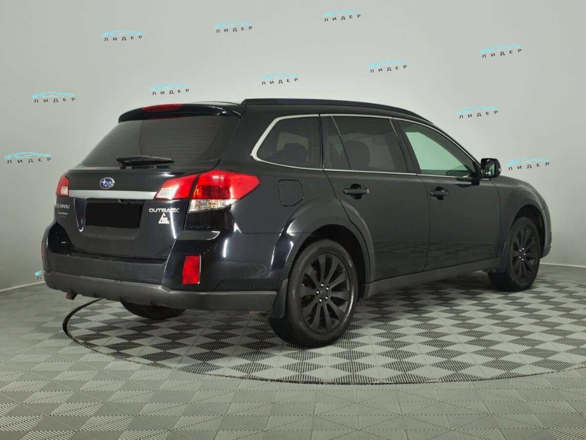 Б/У Субару Аутбэк 2011 года. Фото: #3