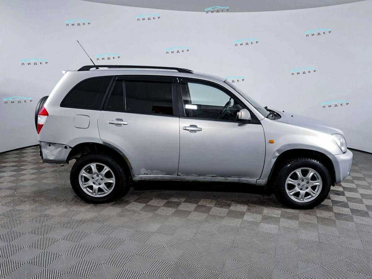 Б/У Вортекс Тинго 2012 года. Фото: #3