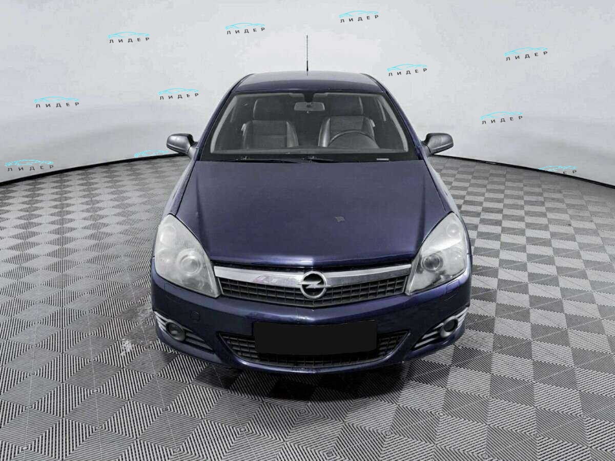 Б/У Опель Астра 2008 года. Фото: #1