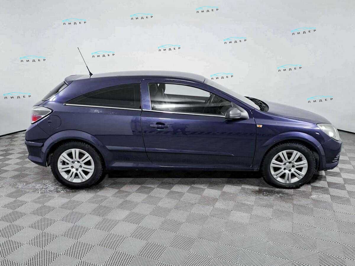 Б/У Опель Астра 2008 года. Фото: #3