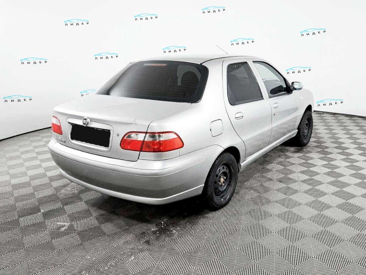 Б/У Фиат Альбеа 2011 года. Фото: #4