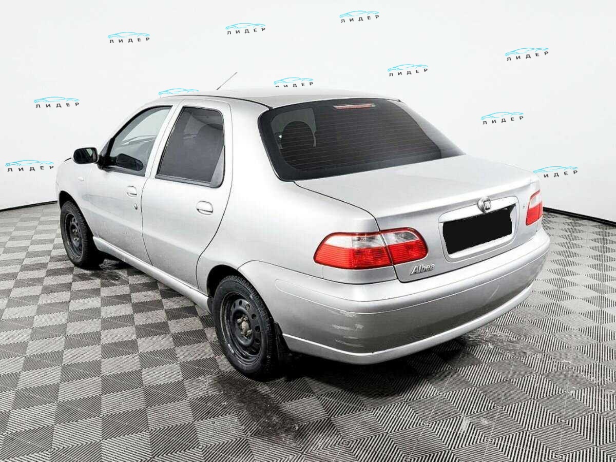 Б/У Фиат Альбеа 2011 года. Фото: #6