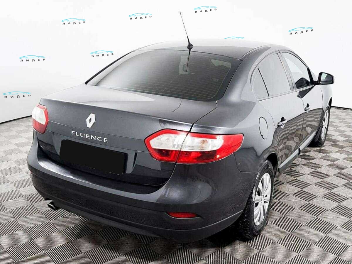 Б/У Рено Флюенс 2012 года. Фото: #4