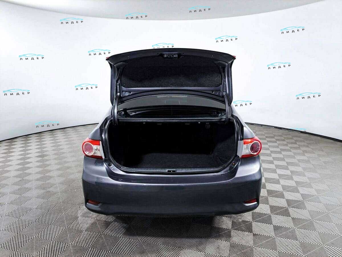 Б/У Тойота Королла 2010 года. Фото: #8