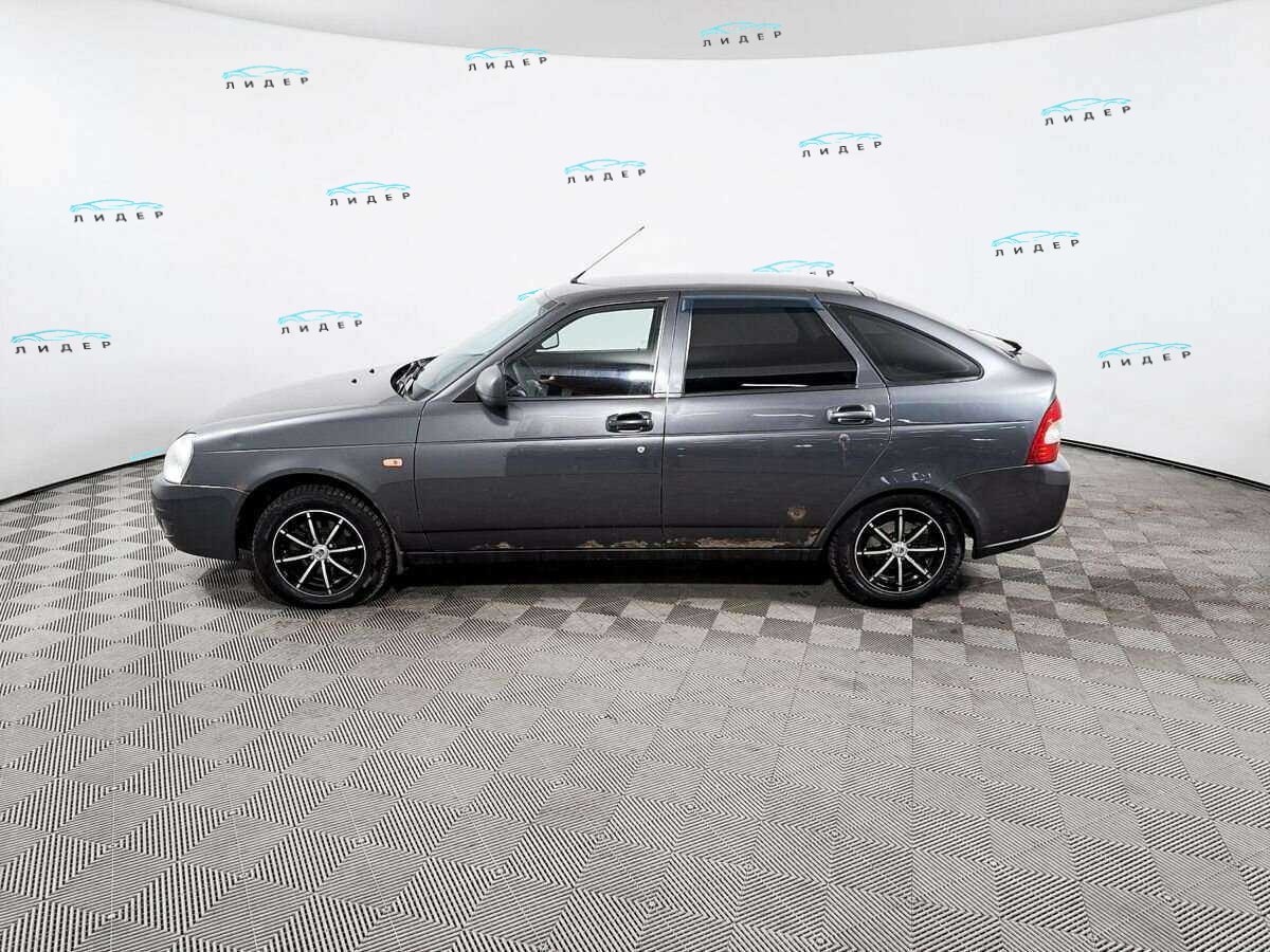 Б/У Лада (ВАЗ) Приора 2013 года. Фото: #7