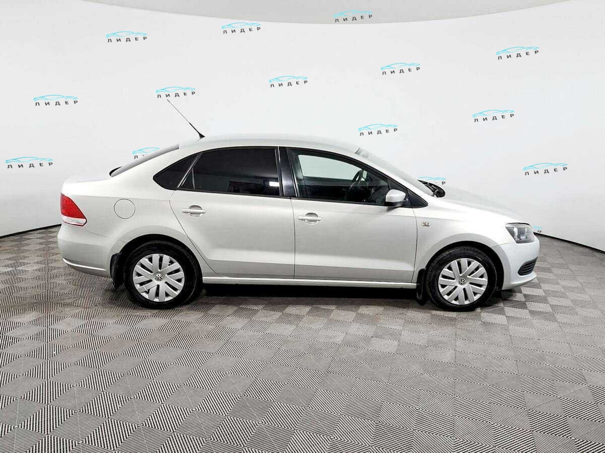 Б/У Фольксваген Поло 2011 года. Фото: #3