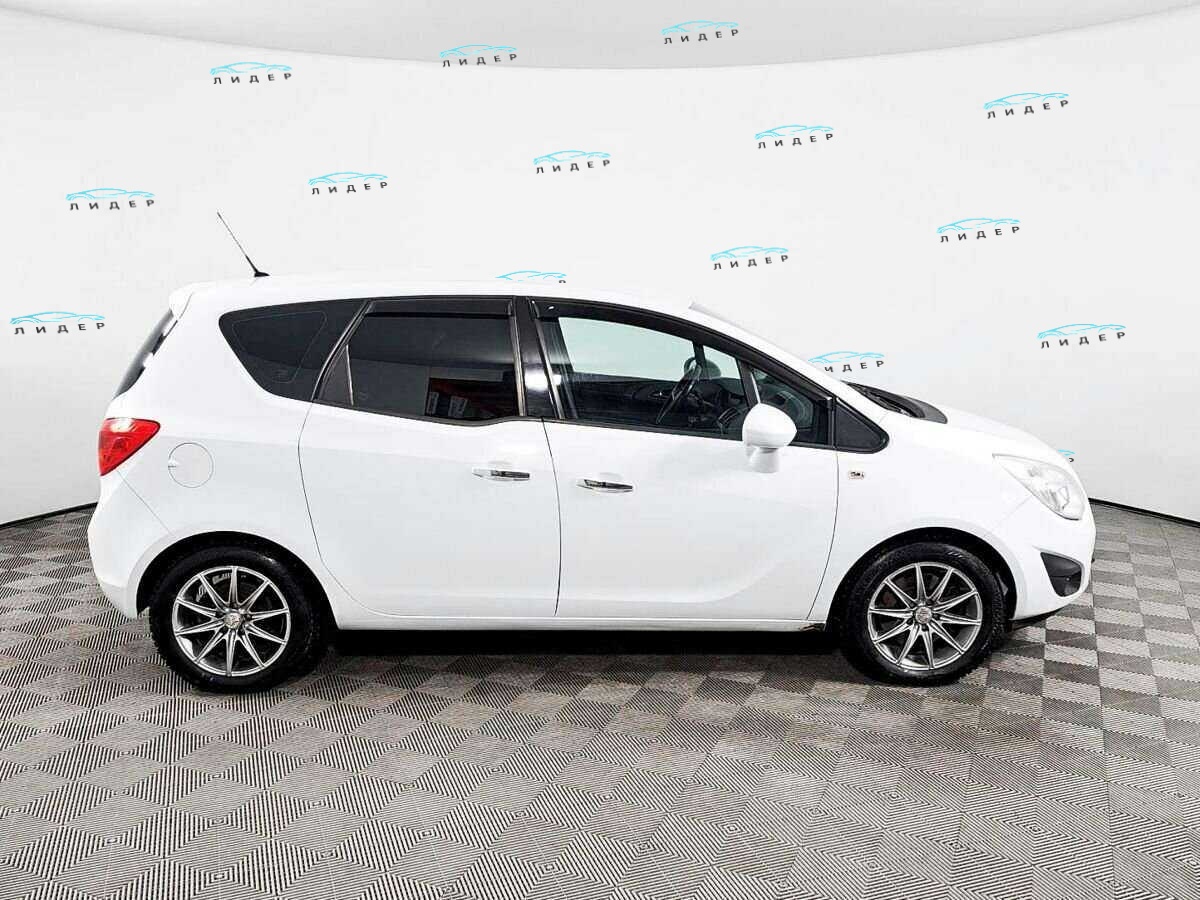 Б/У Опель Мерива 2011 года. Фото: #3