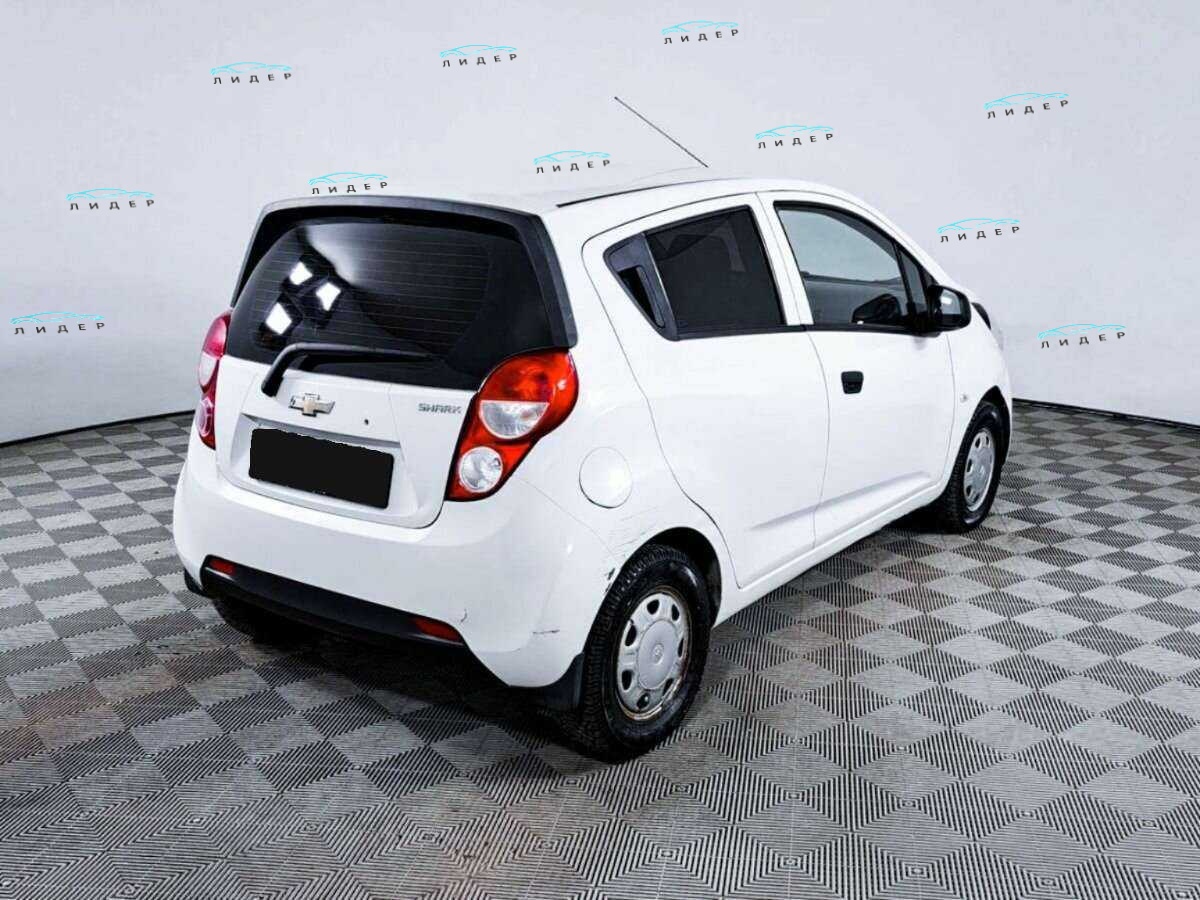 Б/У Шевроле Спарк 2013 года. Фото: #4