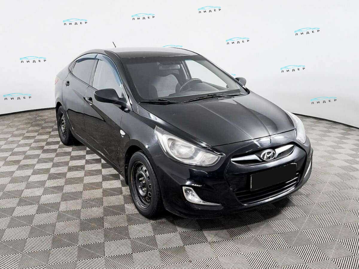 Б/У Хендай Солярис 2011 года. Фото: #2