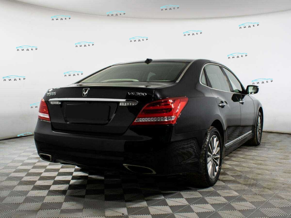 Б/У Хендай Экус 2013 года. Фото: #4