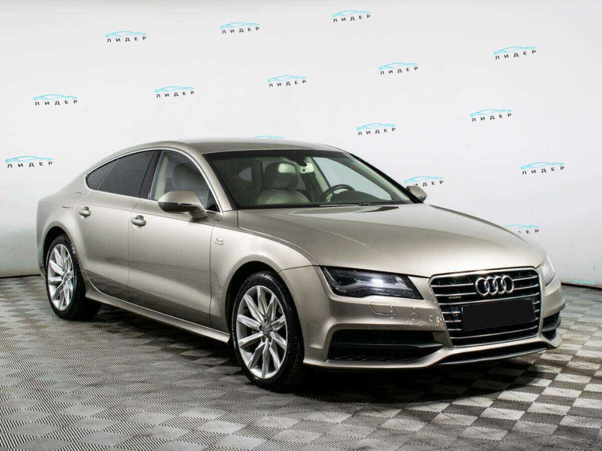 Б/У Ауди А7 2013 года. Фото: #2