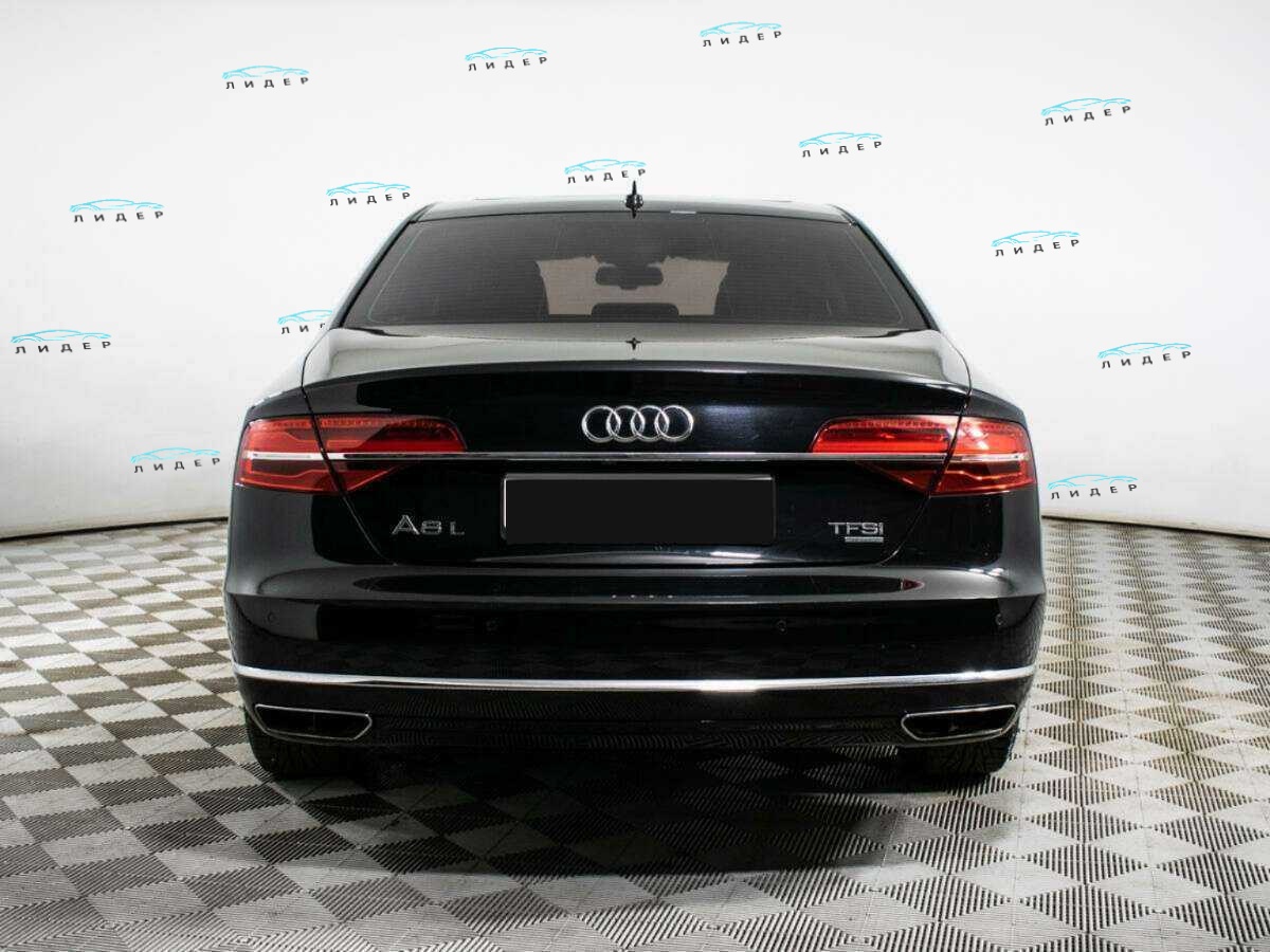 Б/У Ауди А8 2016 года. Фото: #4