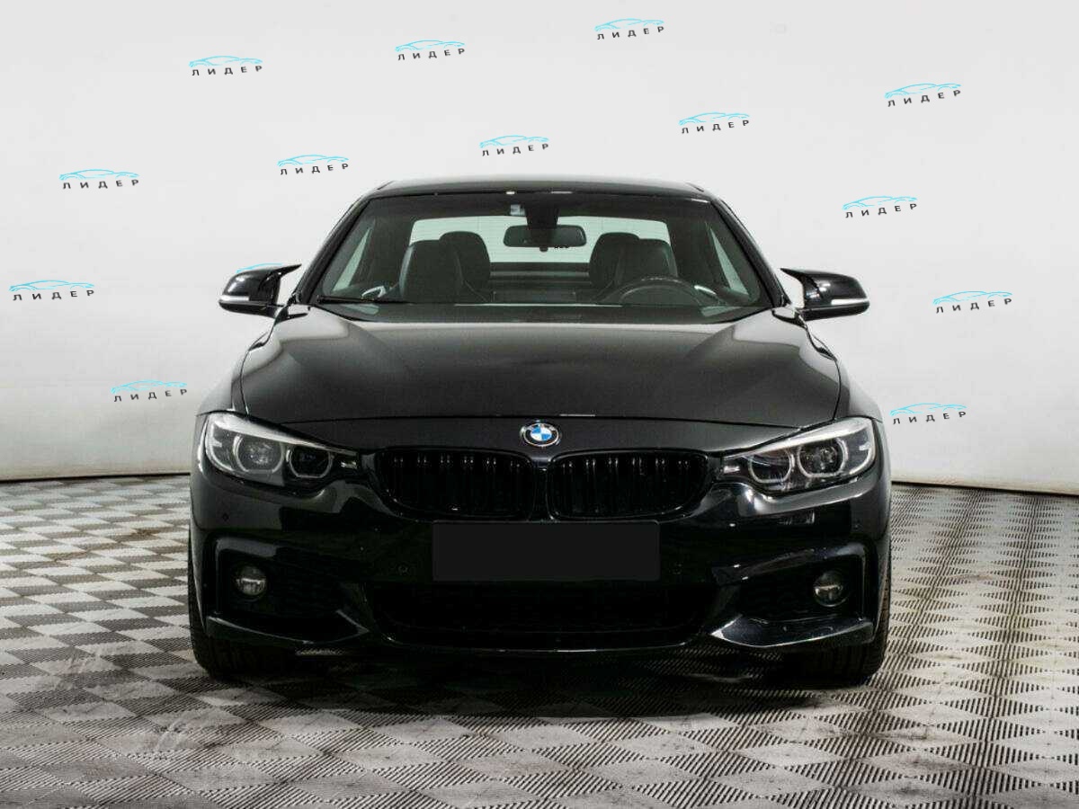 Б/У БМВ 4 серии 2017 года. Фото: #1