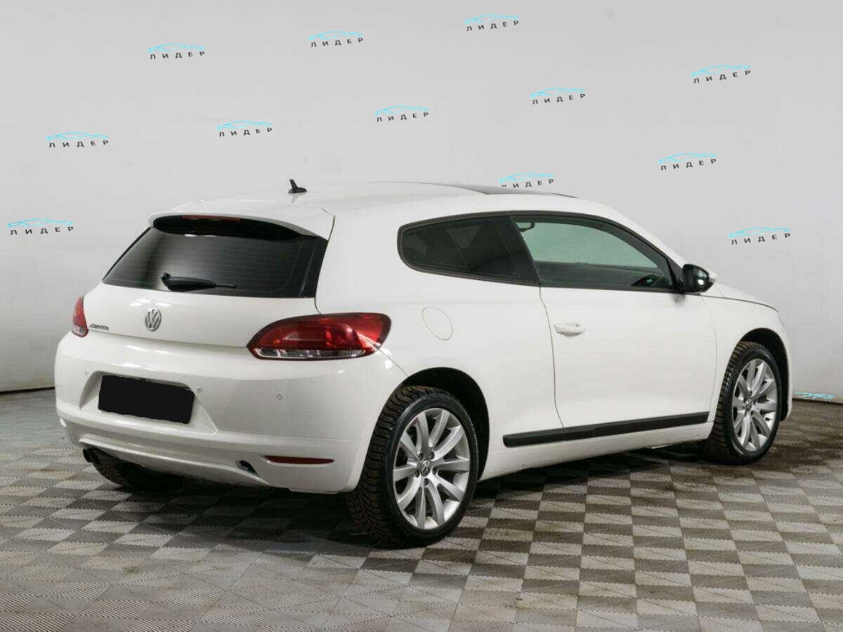 Б/У Фольксваген Сирокко 2013 года. Фото: #4
