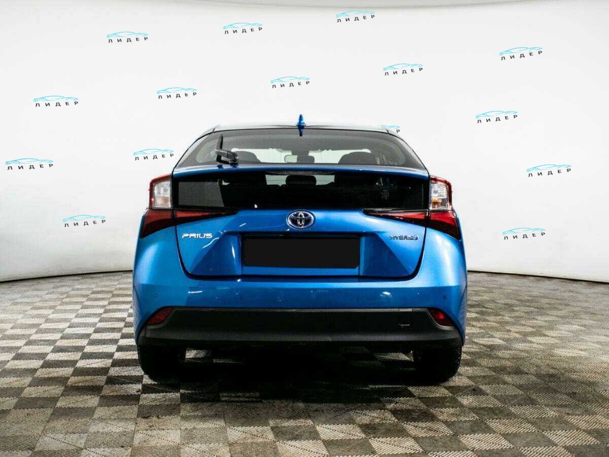 Б/У Тойота Приус 2020 года. Фото: #4
