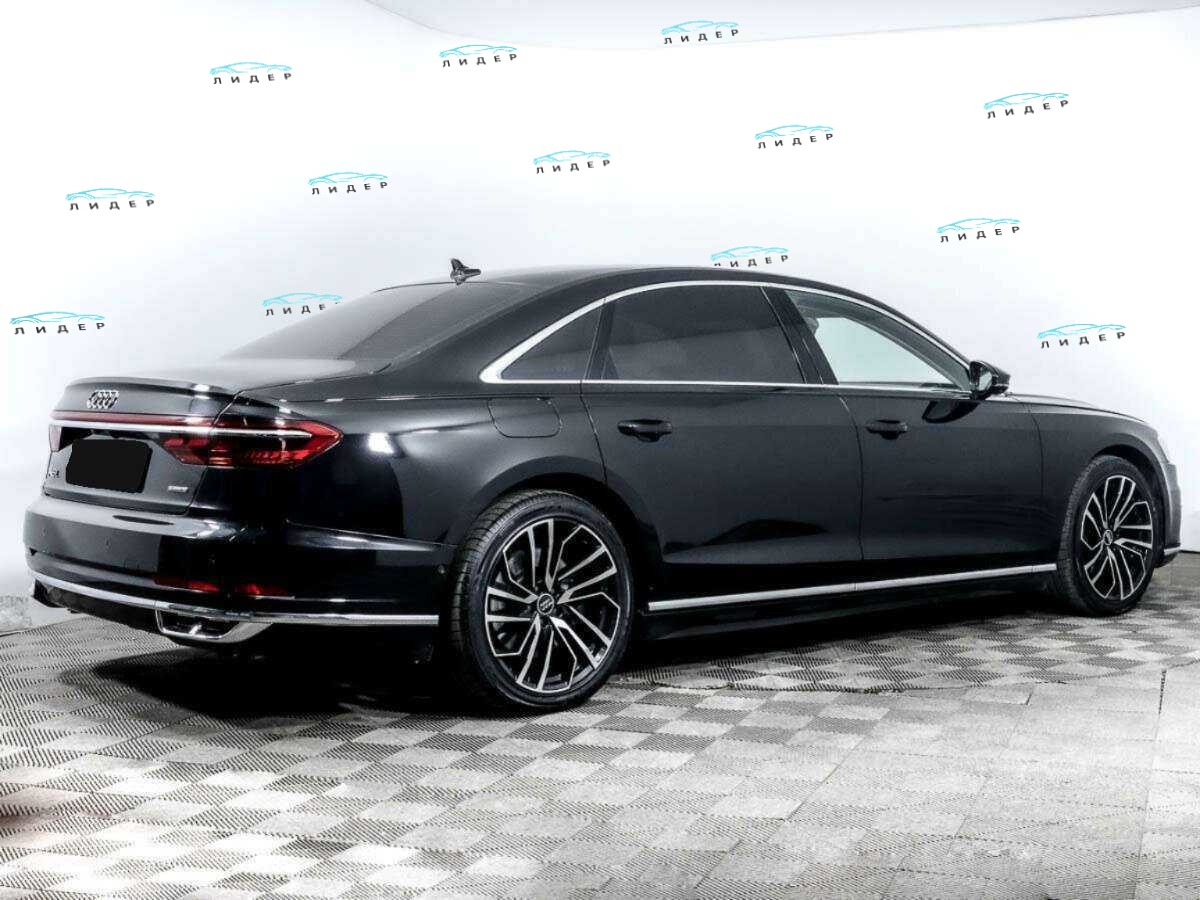 Б/У Ауди А8 2018 года. Фото: #3