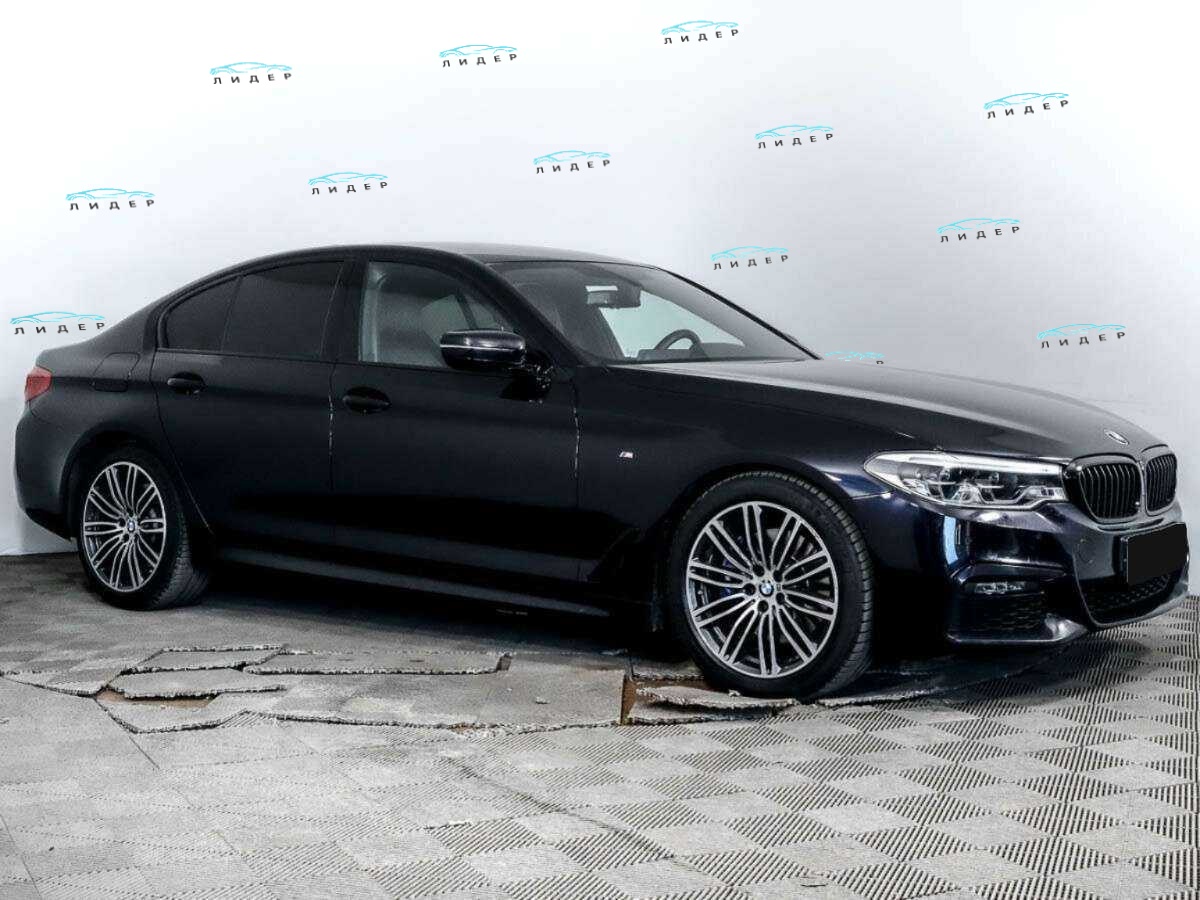 Б/У БМВ 5 серии 2018 года. Фото: #2