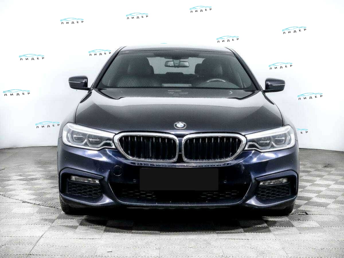 Б/У БМВ 5 серии 2018 года. Фото: #1