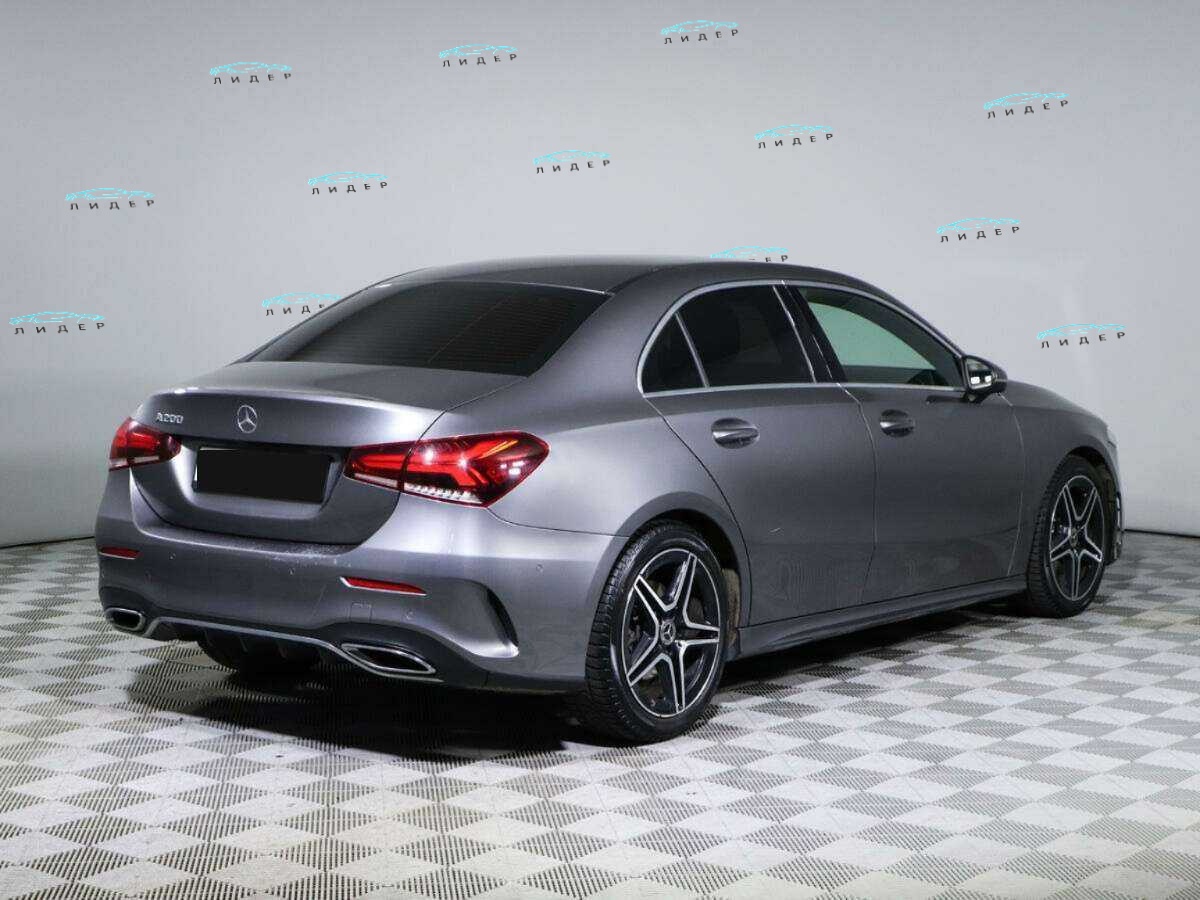 Б/У Мерседес-Бенц А-Класс 2019 года. Фото: #4