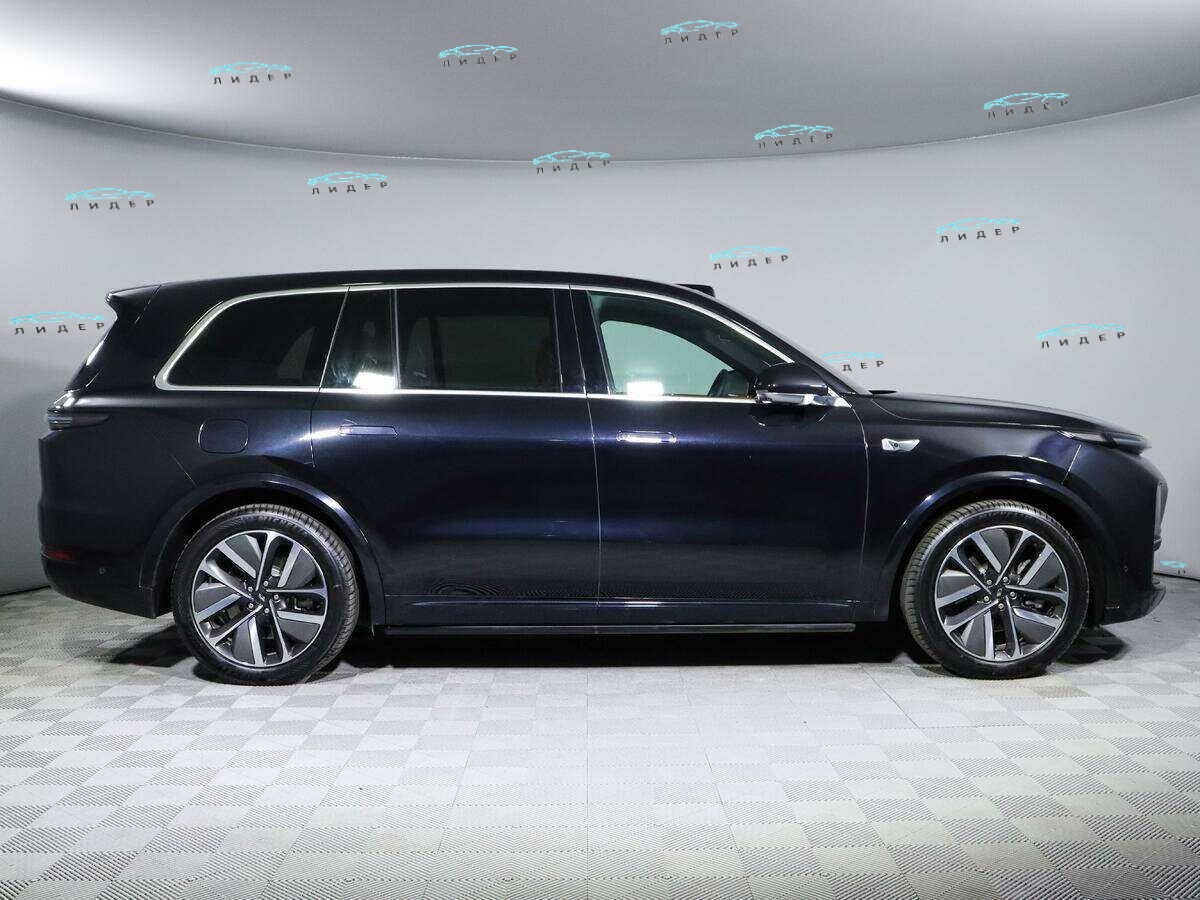 Б/У ЛиСян Л9 2023 года. Фото: #3