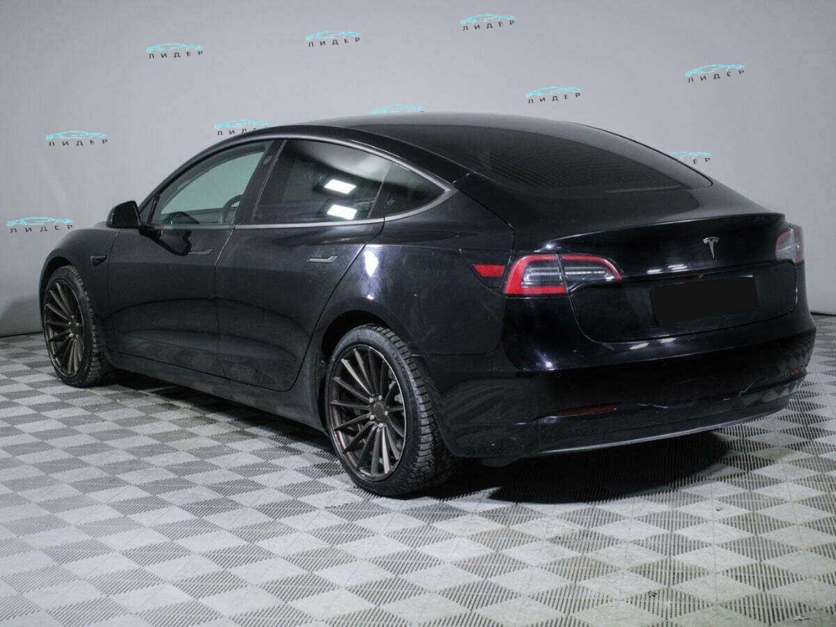 Б/У Тесла Модел 3 2019 года. Фото: #6
