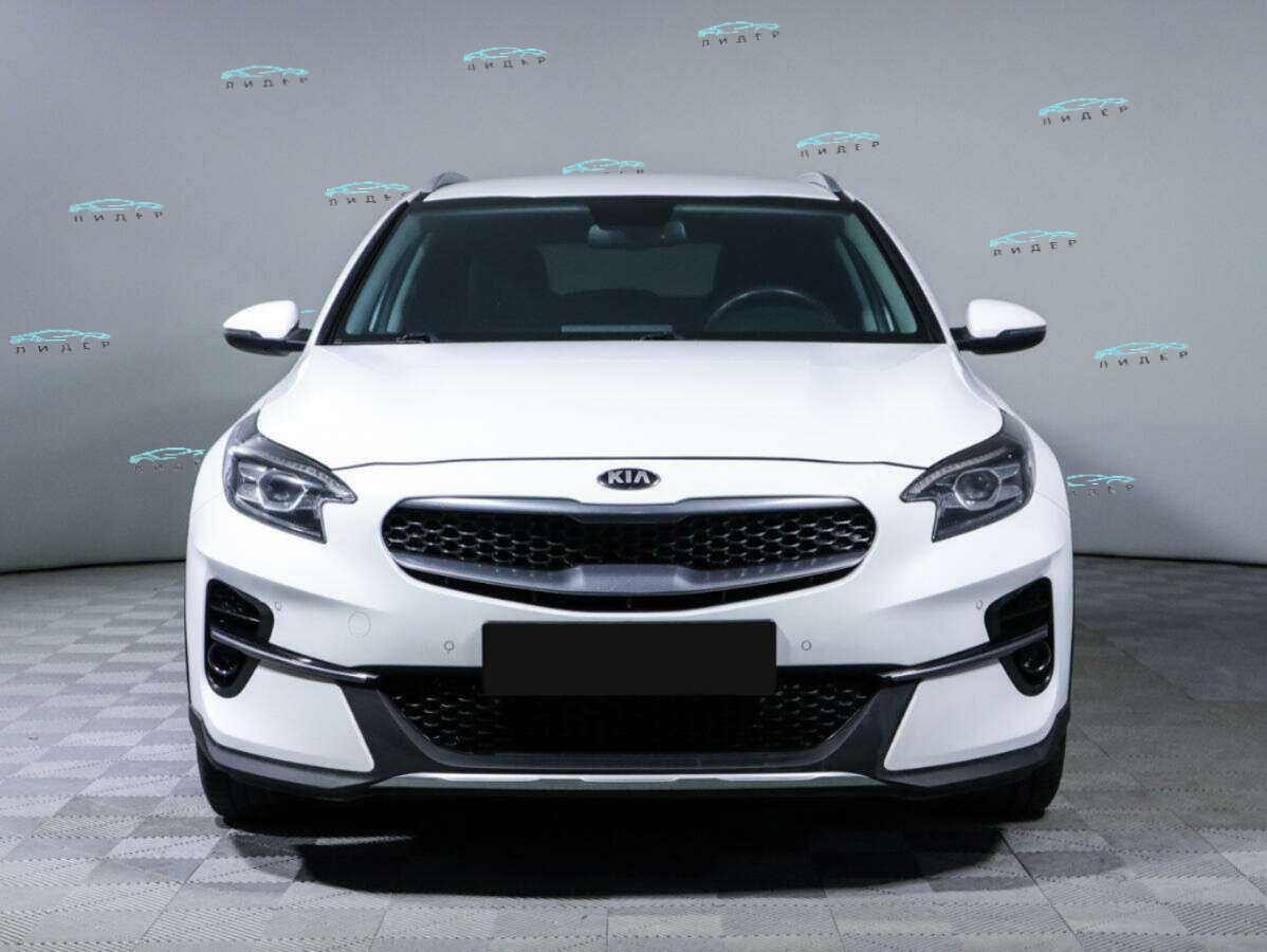 Б/У Киа Икс-Сид 2020 года. Фото: #1