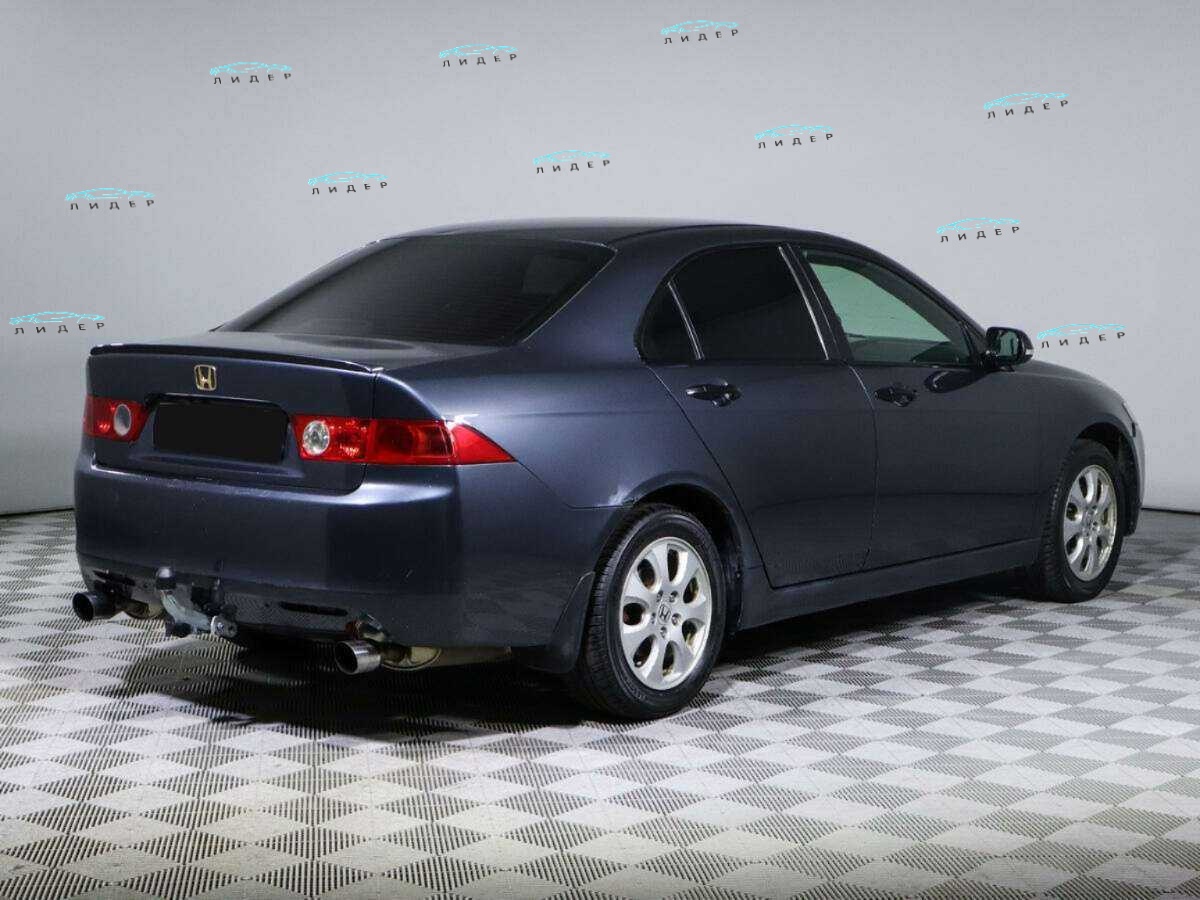 Б/У Хонда Аккорд 2004 года. Фото: #3