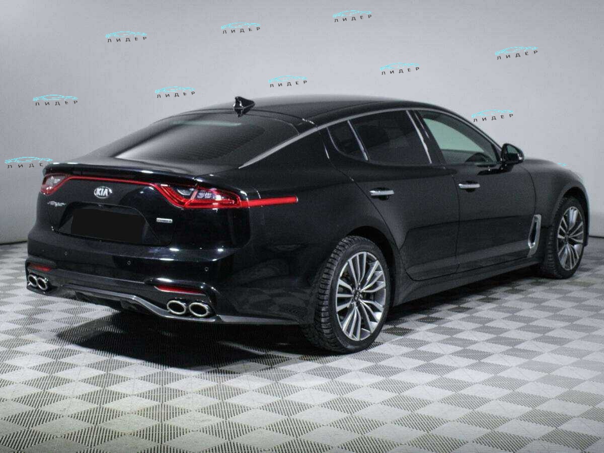 Б/У Киа Стингер 2019 года. Фото: #3