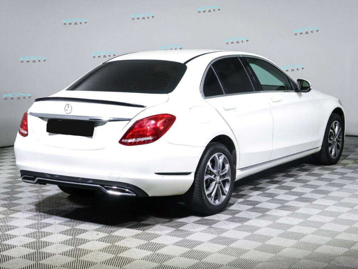 Б/У Мерседес-Бенц Ц-Класс 2014 года. Фото: #3