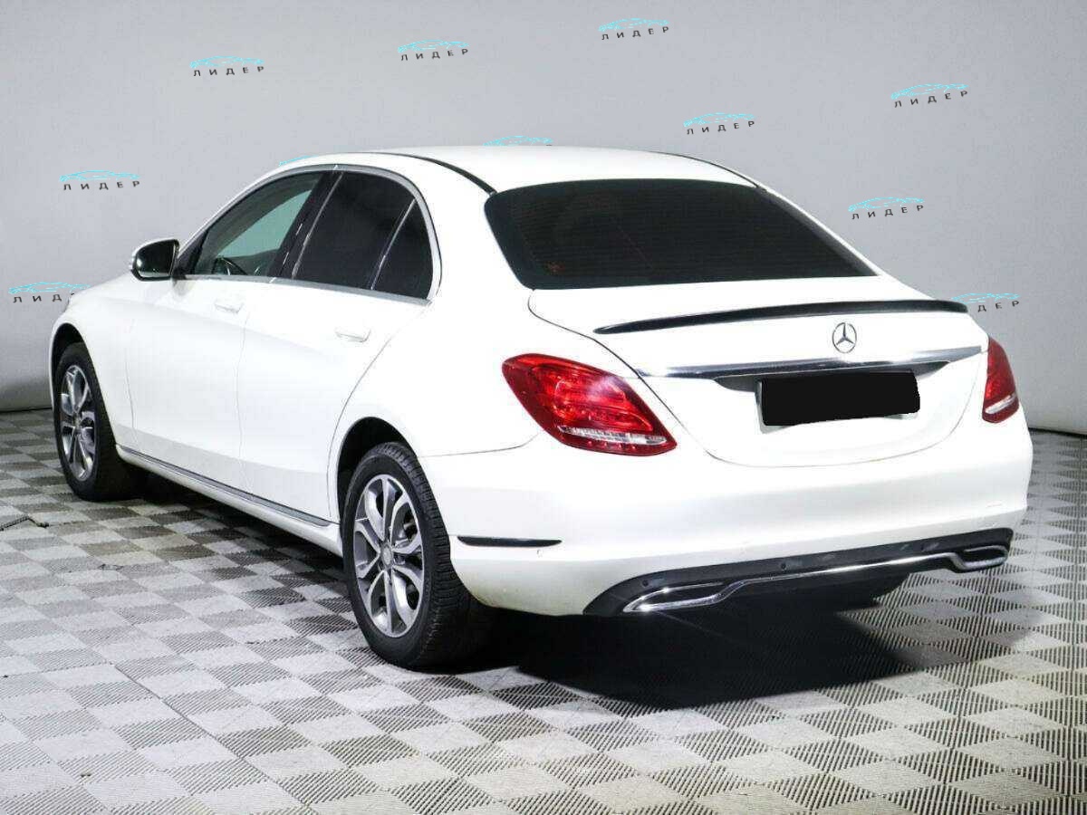 Б/У Мерседес-Бенц Ц-Класс 2014 года. Фото: #4