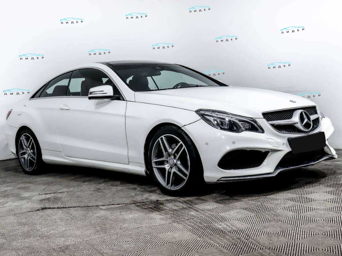 Б/У Мерседес-Бенц Е-Класс 2014 года. Фото: #2