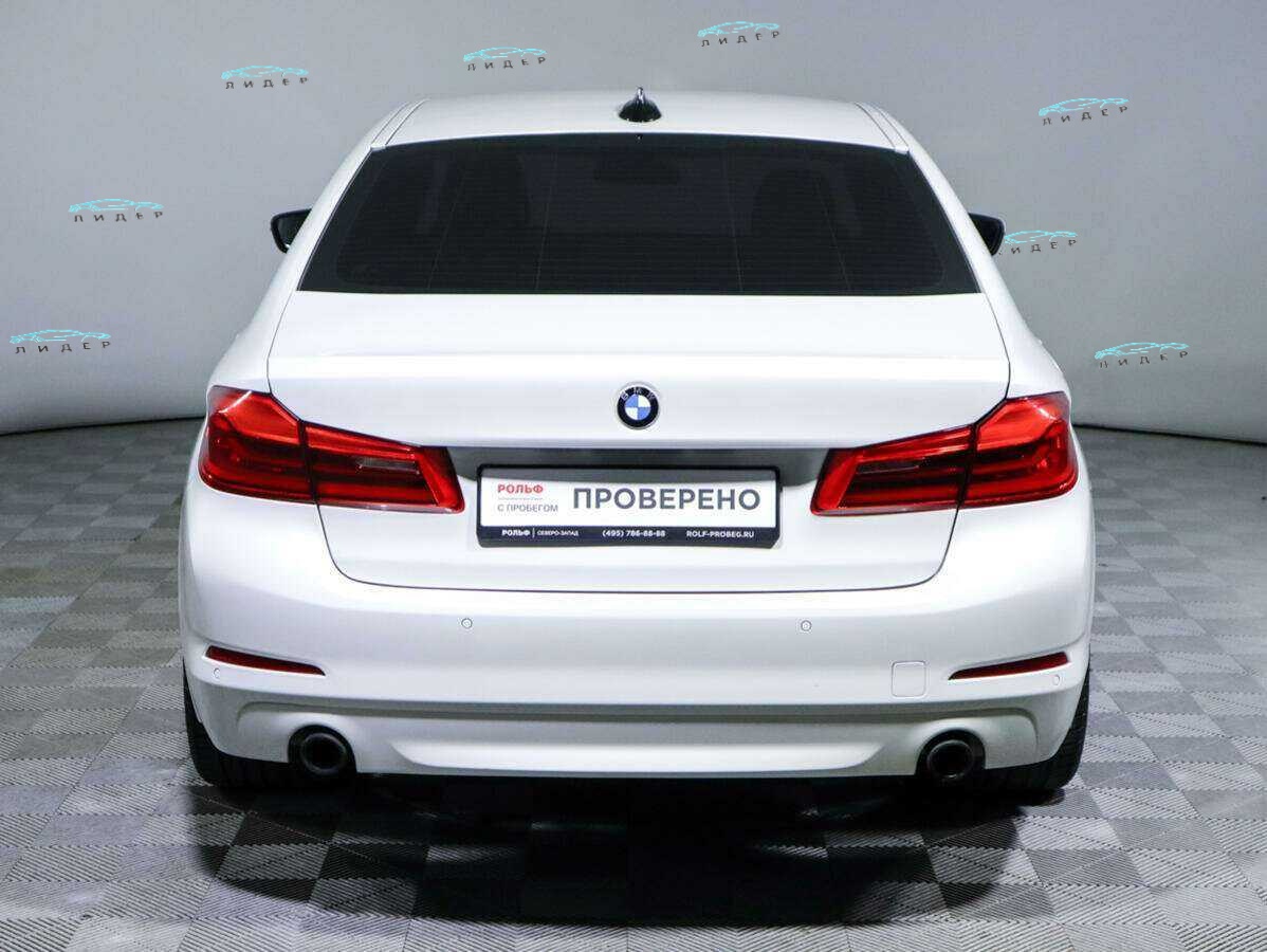 Б/У БМВ 5 серии 2018 года. Фото: #4