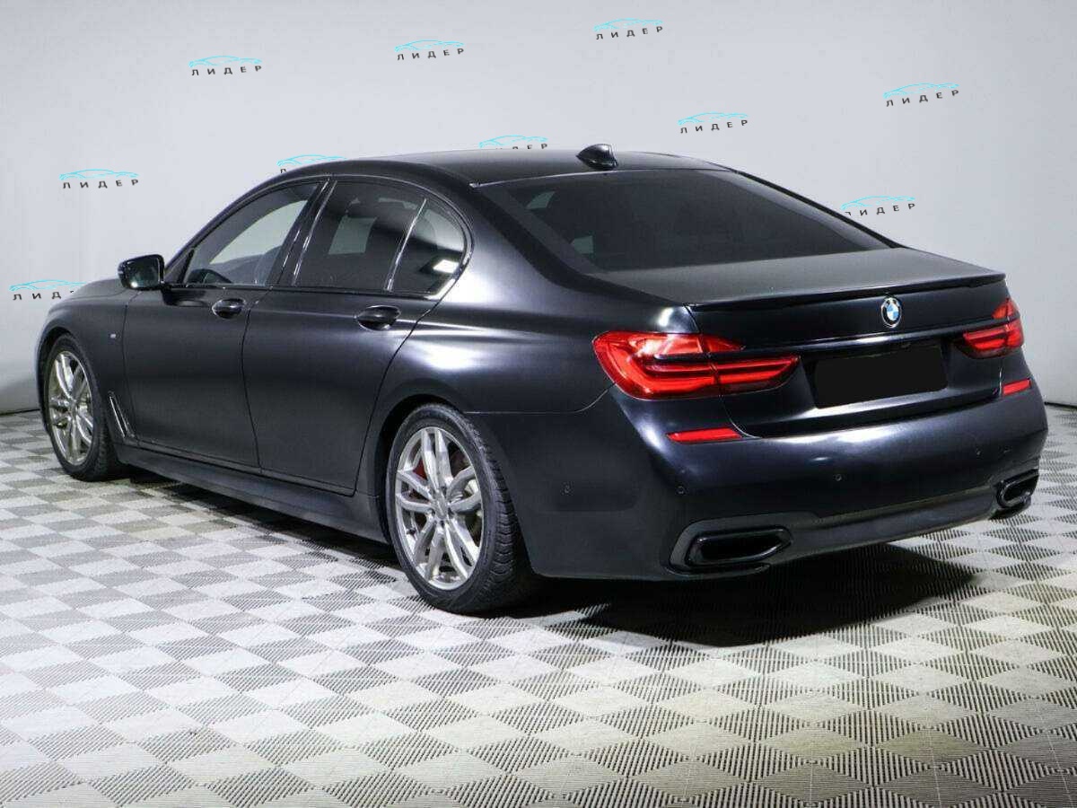 Б/У БМВ 7 серии 2018 года. Фото: #5