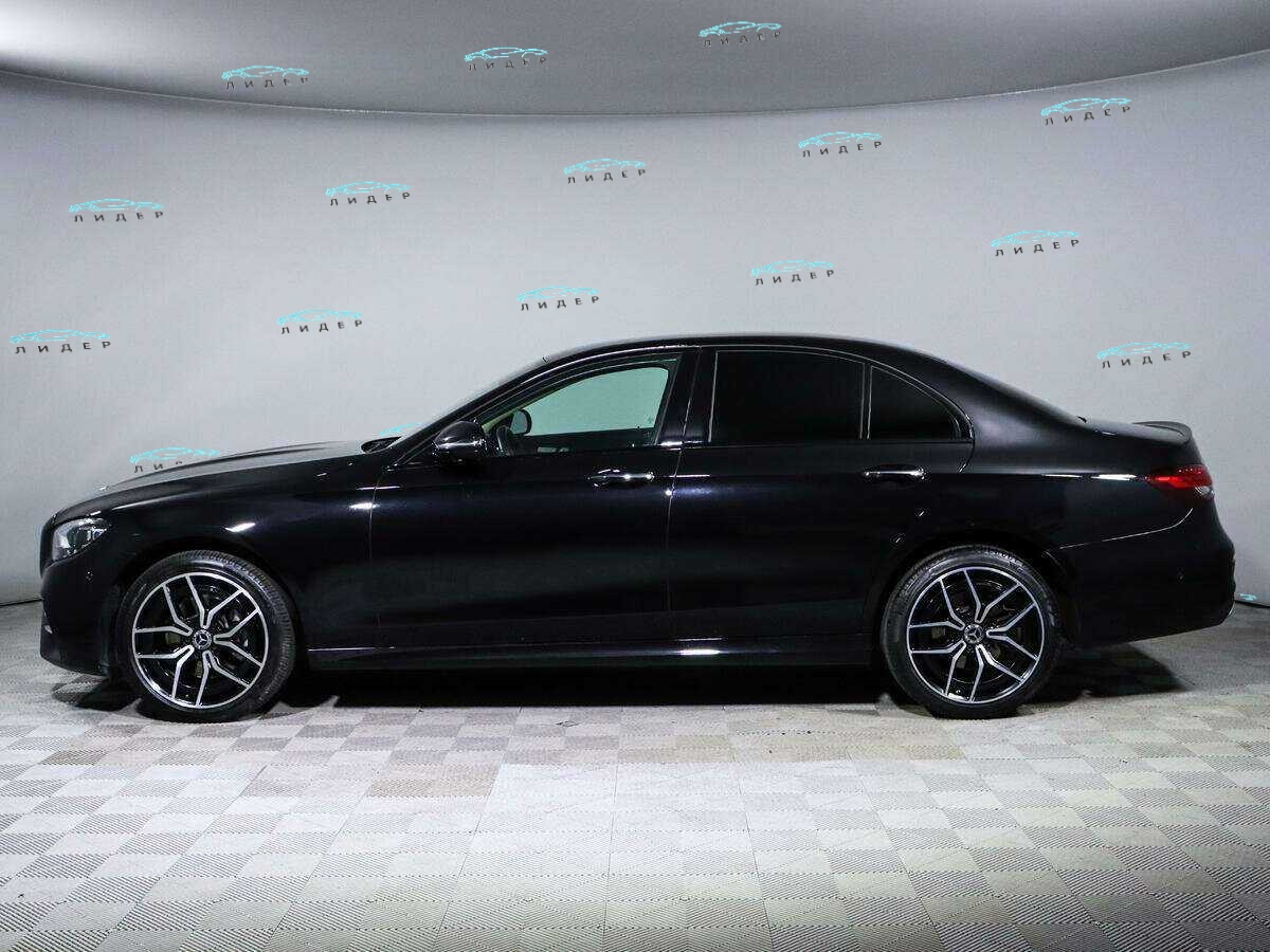Б/У Мерседес-Бенц Е-Класс 2021 года. Фото: #6