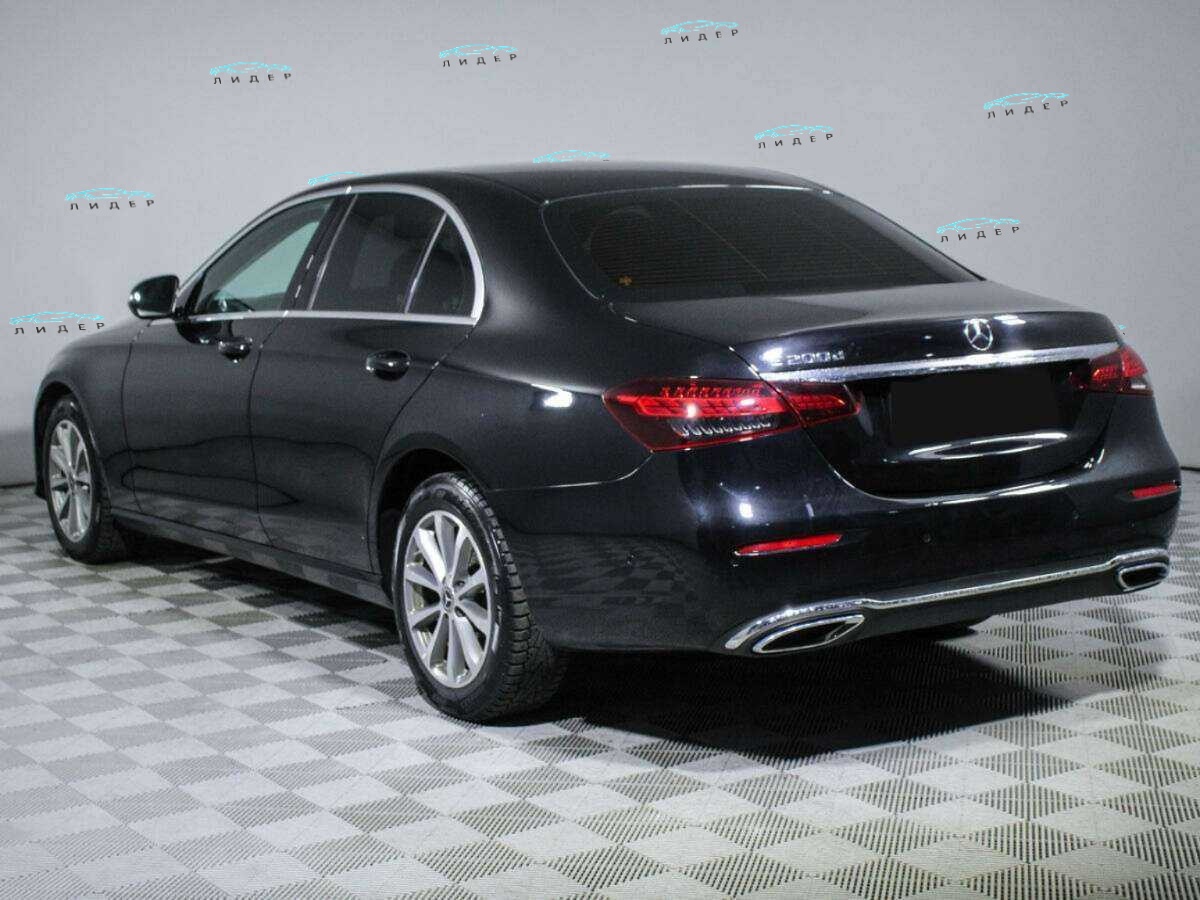 Б/У Мерседес-Бенц Е-Класс 2020 года. Фото: #5