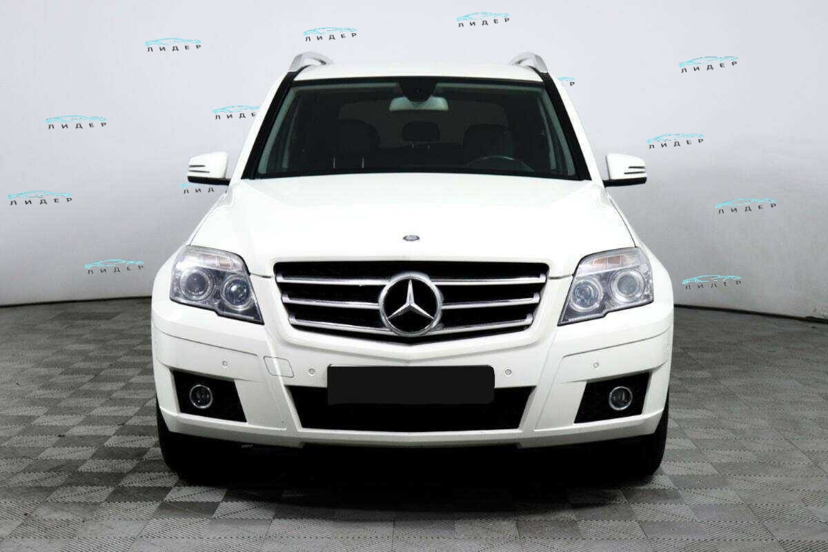 Б/У Мерседес-Бенц ГЛК-Класс 2011 года. Фото: #1