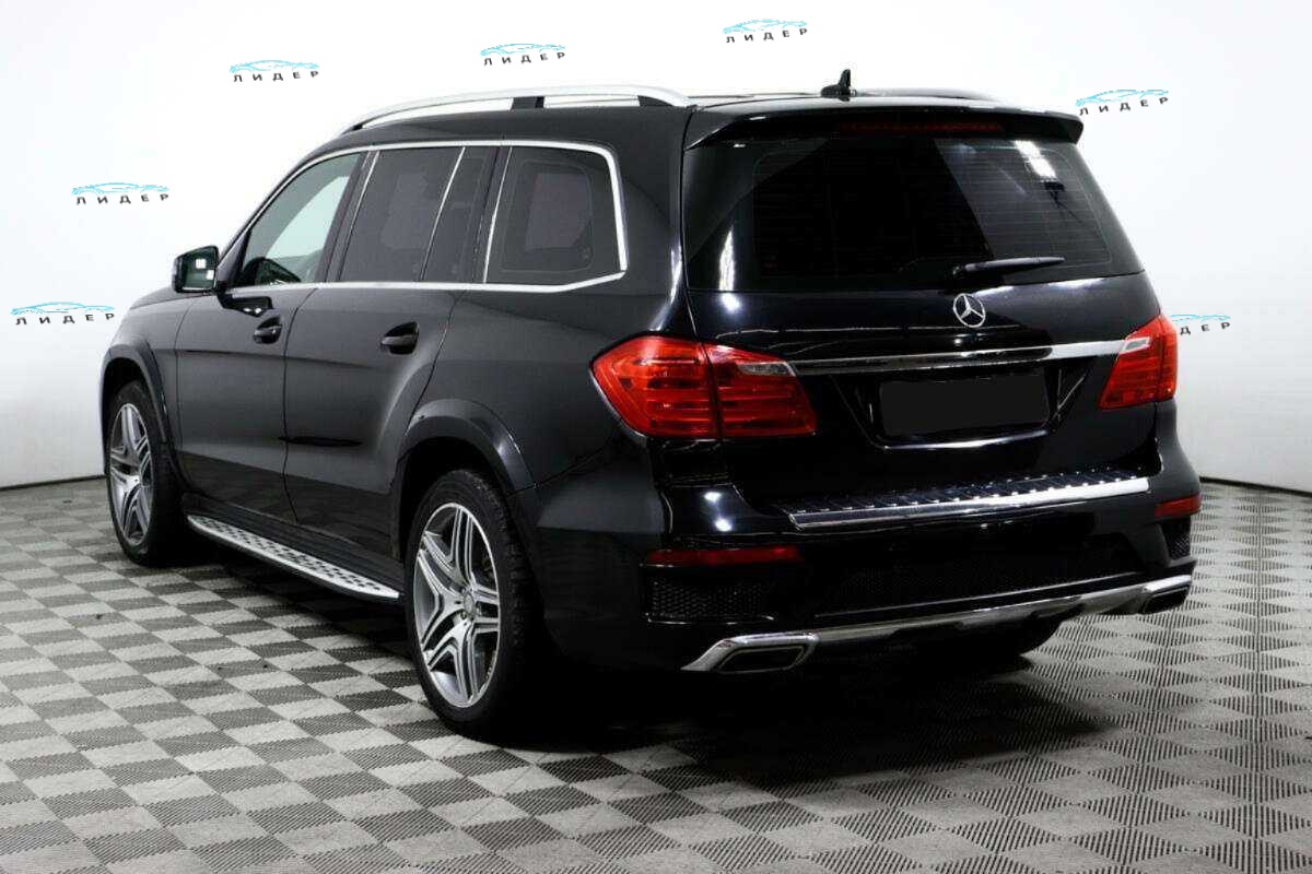 Б/У Мерседес-Бенц ГЛ-Класс 2015 года. Фото: #6