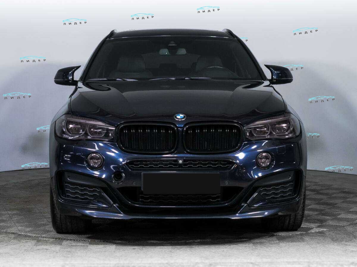 Б/У БМВ Икс6 2017 года. Фото: #1